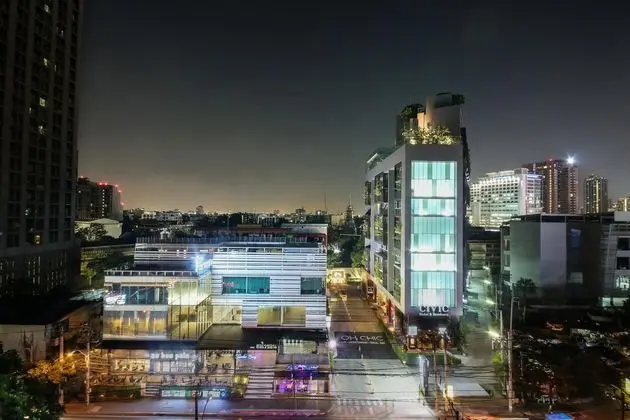 Civic Horizontal Hotel