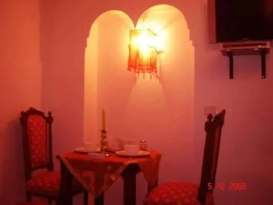 CK Rooms - Yerinde Yemek