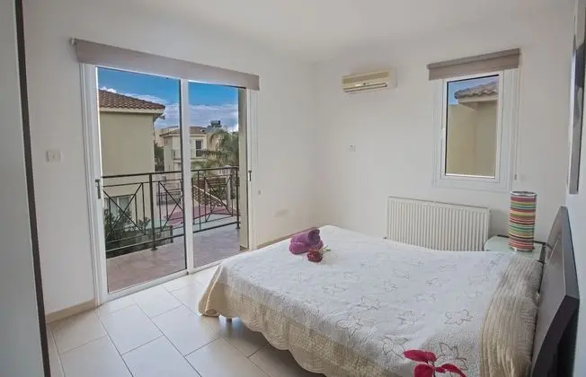 Villa Cl42, Lovely 3bdr Pernera Villa With Pool, 5 Minute Walk to Kalamies Beach - Oda