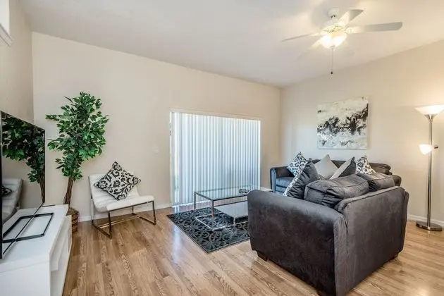 Clabria Villa Regal Palms 1