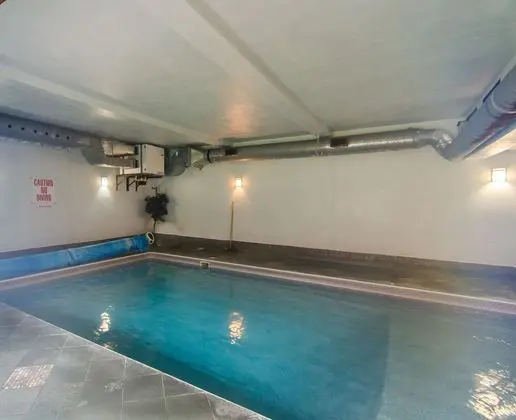 Claire Glen Chalet - Havuz