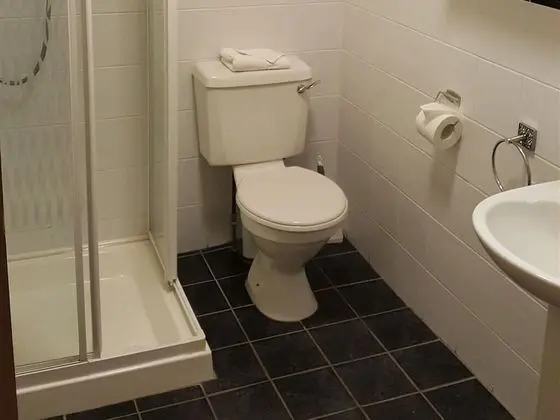 Clancys of Glenfarne - Banyo Tipleri