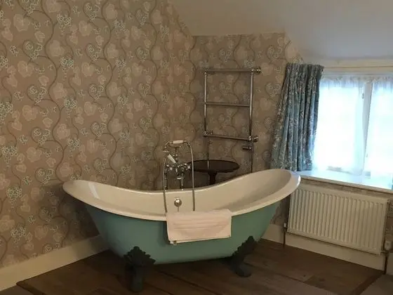 Clare Cottage - Genel