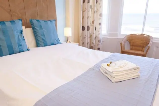 The Clarence Gardens Hotel - Oda