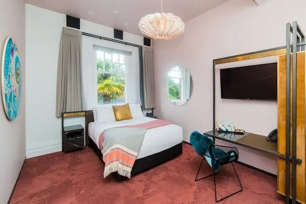 Clarence Hotel - Oda