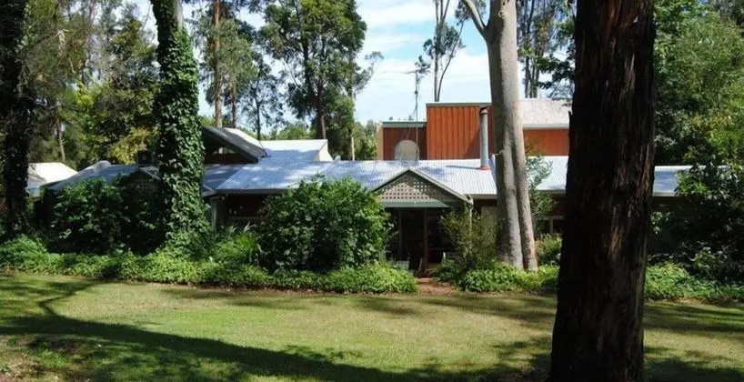 CLARENDON CHALETS