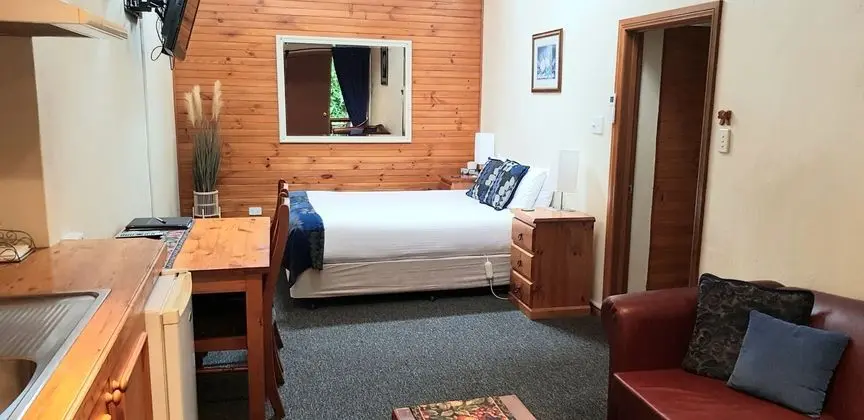 CLARENDON CHALETS