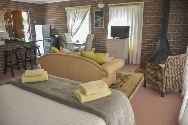 Clarens Retreat