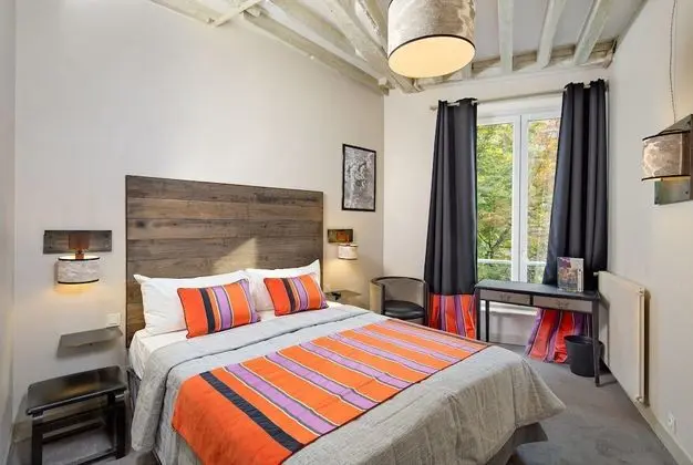 Hotel Claret - Oda