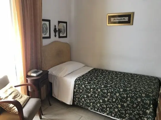 Hotel Claridge - Oda