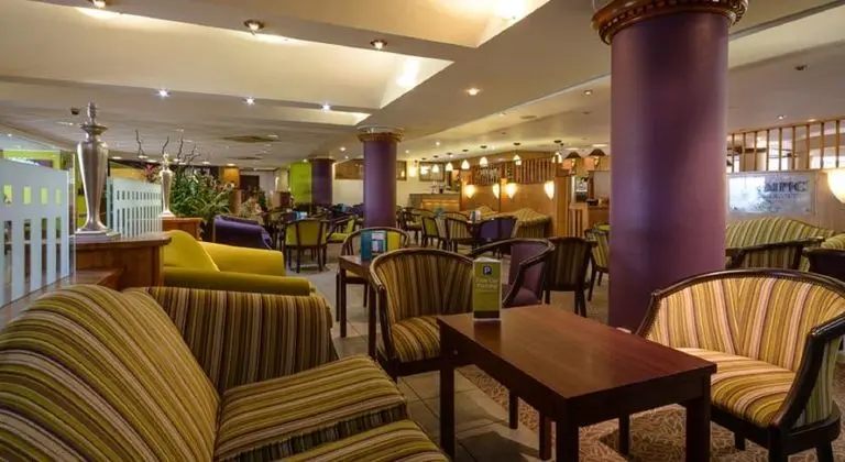 Clarion Cedar Court Huddersfield - Lobi