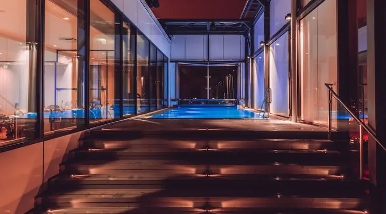 Clarion Hotel Helsinki - Havuz