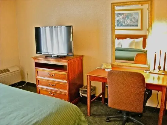 Clarion Inn Eastside