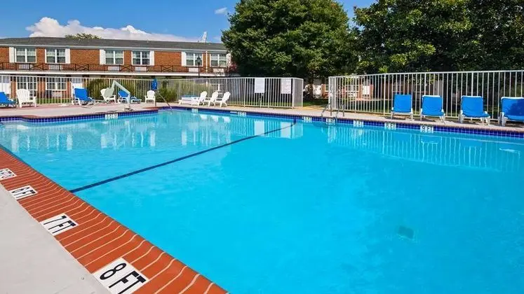 Clarion Inn Falls Church-Arlington