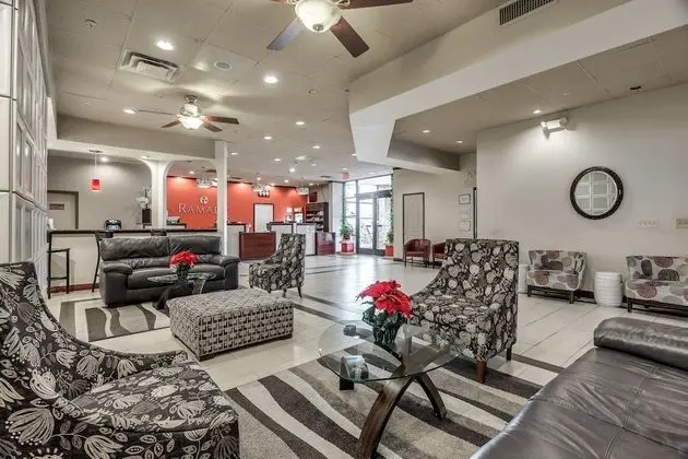 Clarion Inn - Lobi