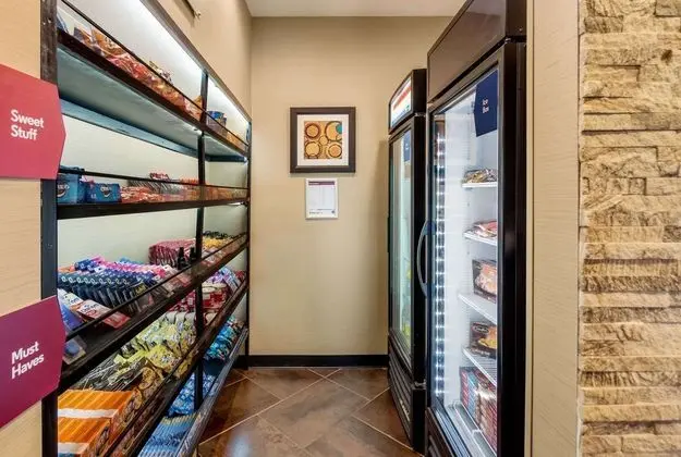 Clarion Inn & Suites Atlantic City North - Genel