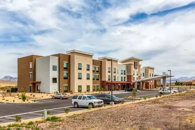 Clarion Inn & Suites Hurricane Zion Park Area