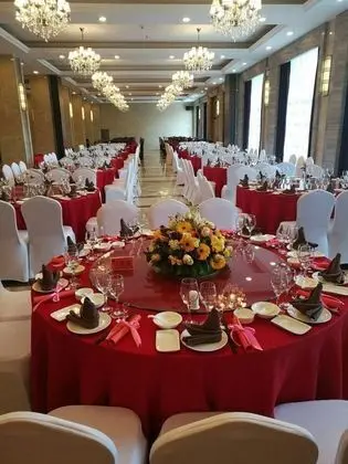 Clarion Resort Leishan Hot Spring Resort - Misafir Tesisleri ve Hizmetleri