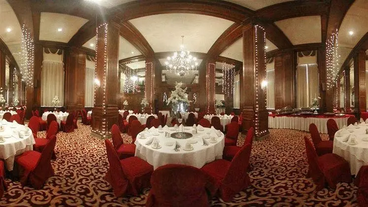Clarion Hotel Morgan