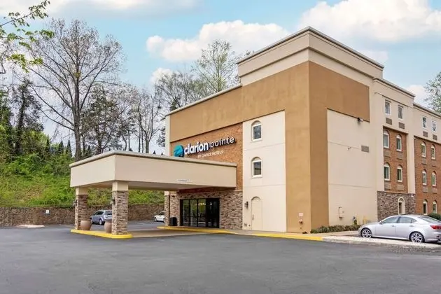 Clarion Pointe Charlottesville - Dış Mekan