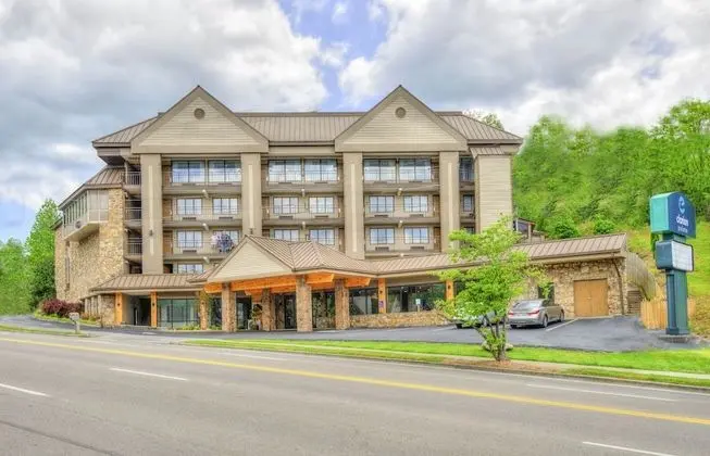 Clarion Pointe Downtown Gatlinburg - Dış Mekan