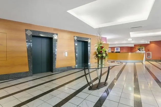 Clarion Suites Gateway - Lobi