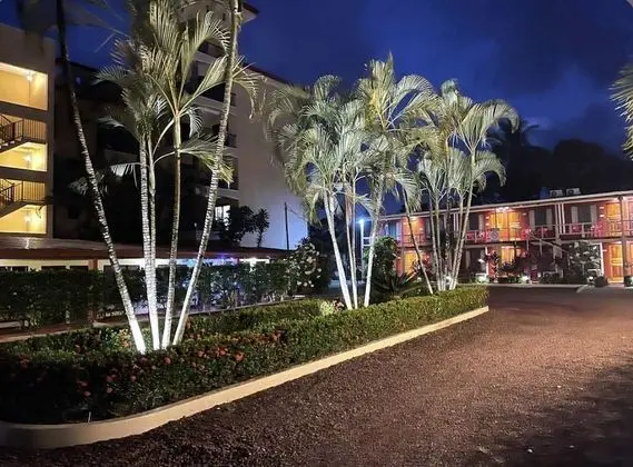 Clarita's Hotel - Dış Mekan
