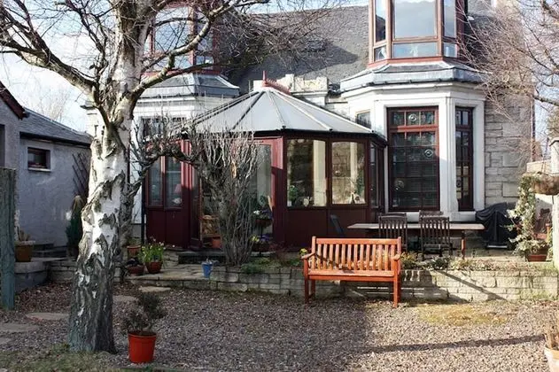 Clarke Cottage Guest House - Dış Mekan