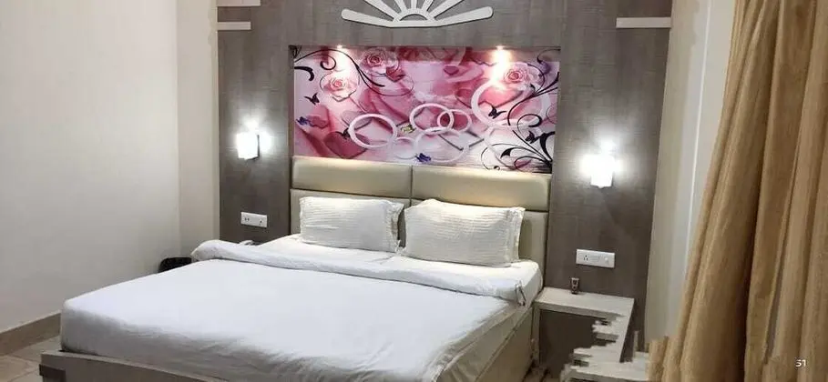 Hotel Clarks Inn Express Bharatpur - Oda
