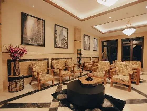 Clarks Inn Express Dehradun - Lobi