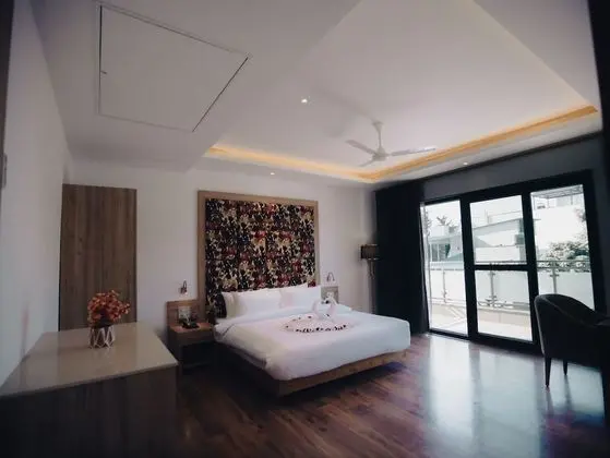 Clarks Inn Express Dehradun - Oda