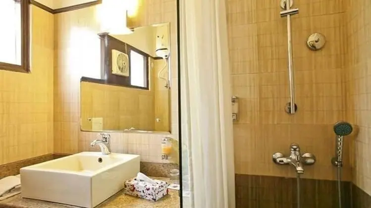 Clarks Inn Kailash Colony - Banyo Tipleri