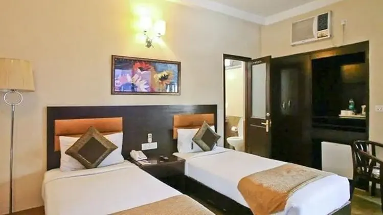 Clarks Inn Kailash Colony - Oda