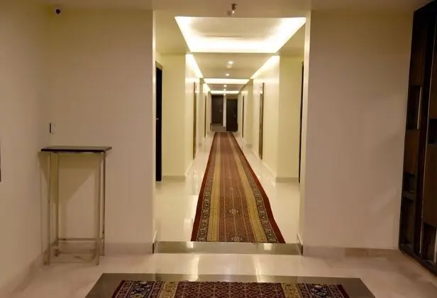 Clarks Inn Suites Katra - Lobi