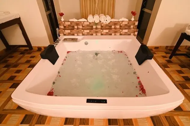 ClarksInn Suites Ranthambore - Spa