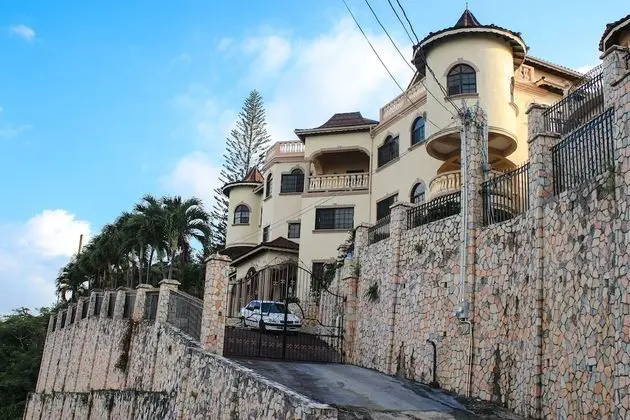 Clarridge View Guest House - Dış Mekan