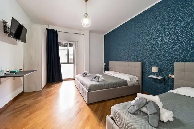 CLASS ROOMS & APARTMENTS