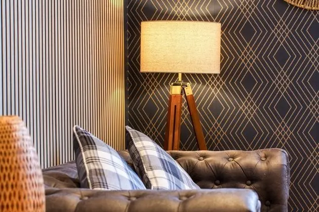 Classic 1 Bedroom King Size bed en Suite Shower Free Toiletries and Wifi in Central Lincoln - Bar