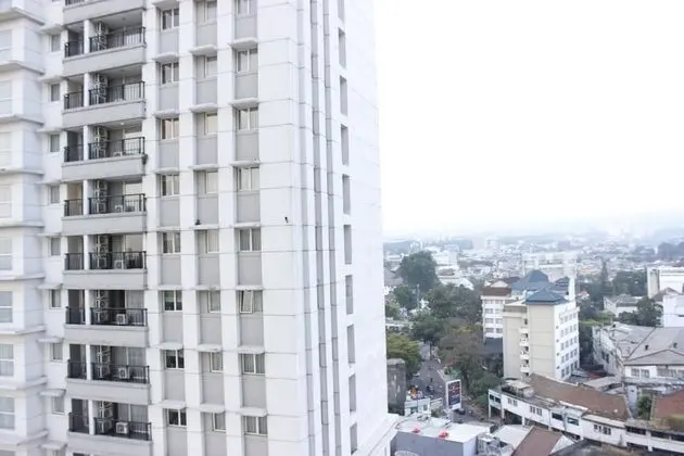 Classic 3BR At Braga City Walk Apartment - Dış Mekan