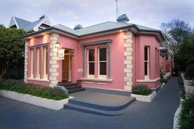 THE CLASSIC VILLA ASCEND HOTEL COLLECTION