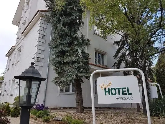 Classic Hotel - 1