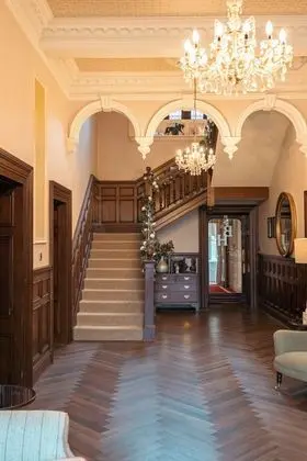 Classic Lodges - Bagden Hall Hotel - Lobi