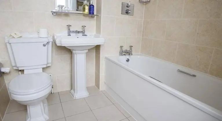 Classic Lodges - The White Swan