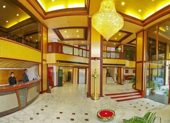 Classic Sarovar Portico - Lobi