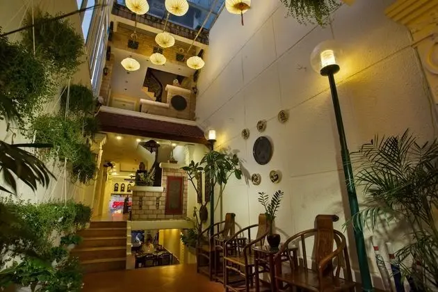 Classic Street Hotel