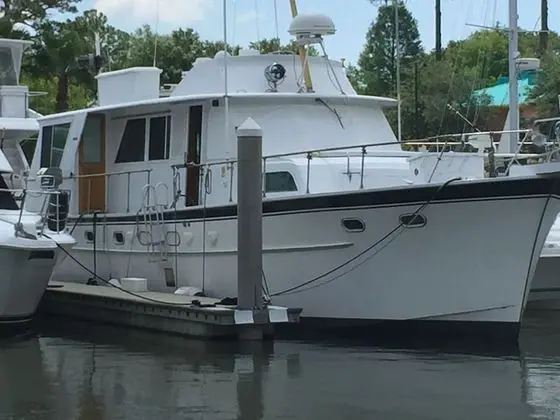 Classic Yacht Rentals at FloraBama - Oda