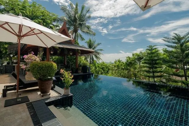 Classy 4-BR Seaview Villa at Surin Beach - Öne Çıkan Resim