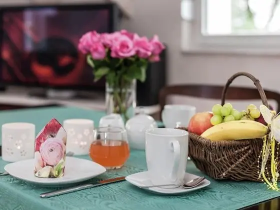 Classy Holiday Home in Thale With Terrace - Yerinde Yemek