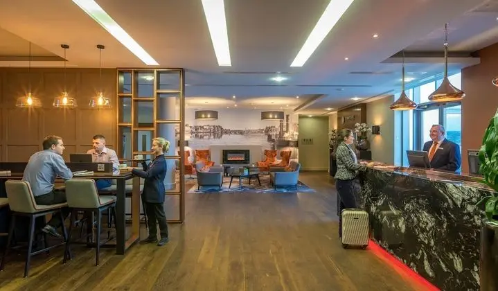 Clayton Hotel Limerick - Lobi
