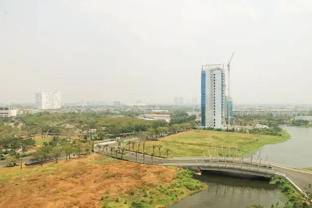 Clean 2BR Apartment @ Springlake Summarecon Bekasi Apartment - Dış Mekan